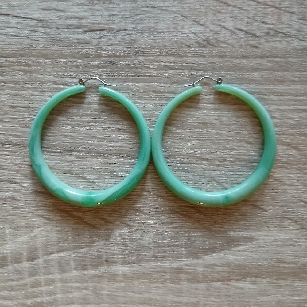 "Jade" Costume jewelry hoop earrings.